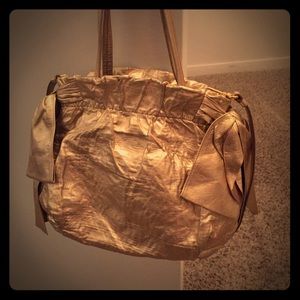 Prada handbag excellent preowned condition!!!